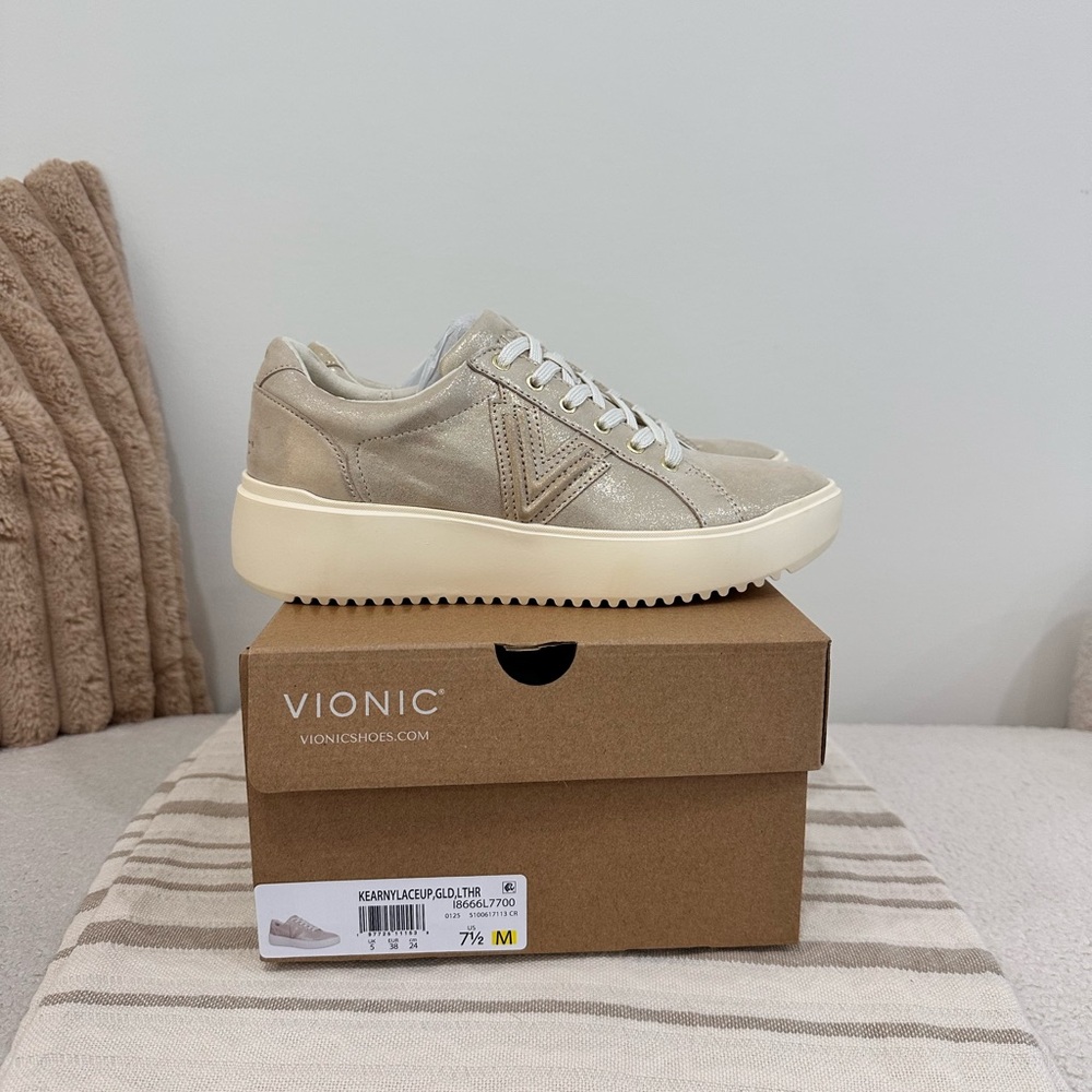 Vionic Women's Kearny Sneakers NIB